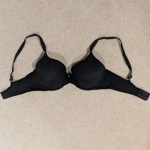 Victoria's Secret Lined Perfect Coverage Bra (Size 34D)